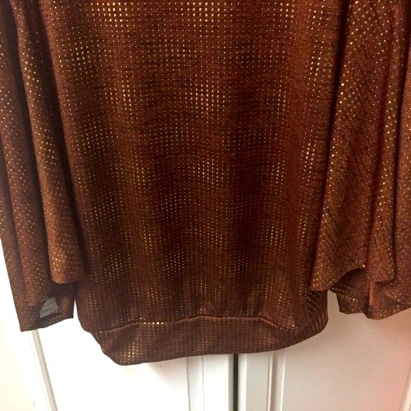 NEW LISTING Sparkly Blouson Top - Picture 2 of 5